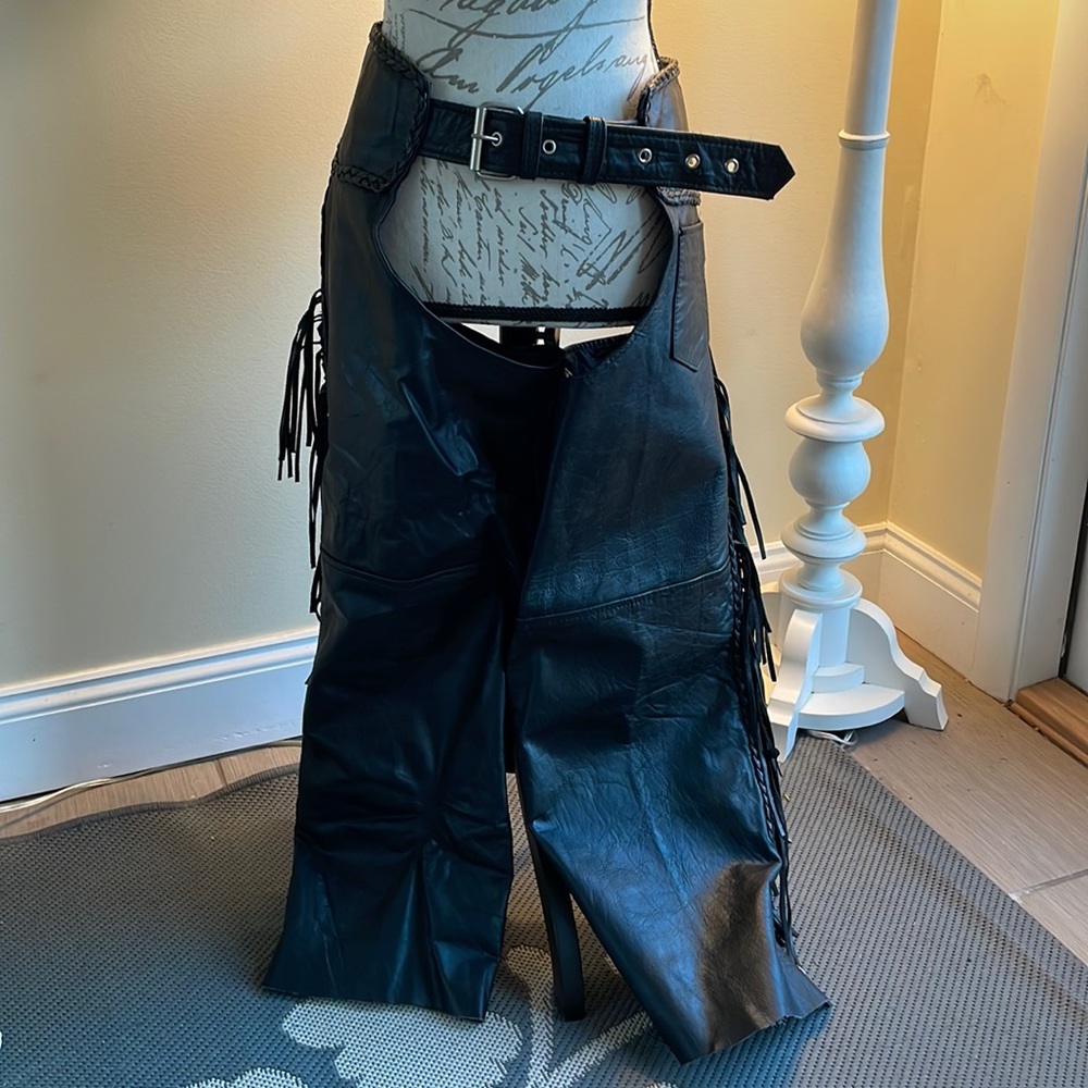 Hot Leathers Black Fringe Motorcycle Chaps  Size S